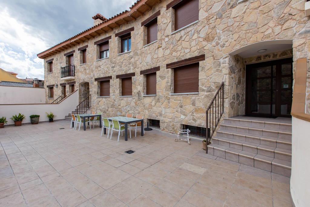 Alojamientos Botica Rural La Cabrera Exterior photo